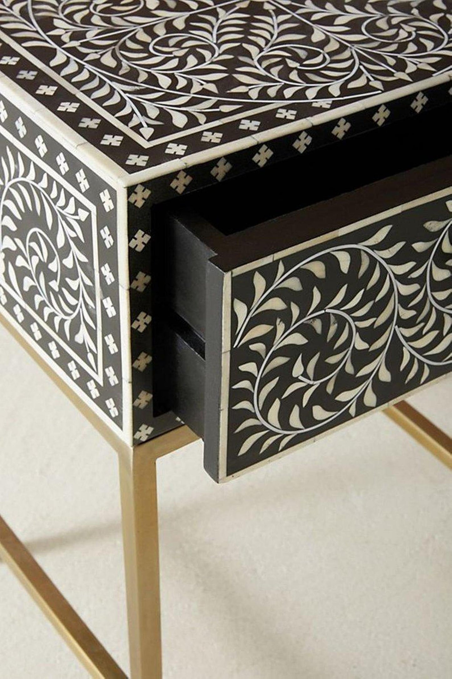 BONE INLAY BEDSIDE BDSTB013